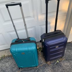 Suitcases!! $25 For Both Total Obo!!