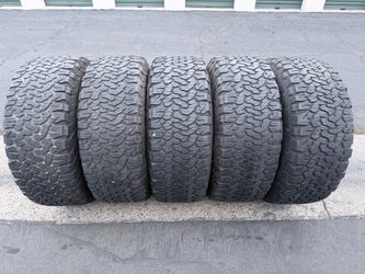 (5) 37x13.50R18 Bfgoodirch All Terrain