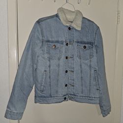 Men's sherpa collar denim jacket size medium