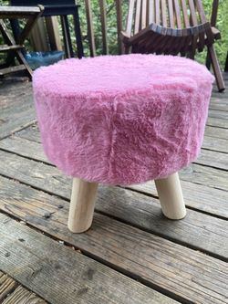 Small Kids Stool/ Read Description And Look At The Pictures