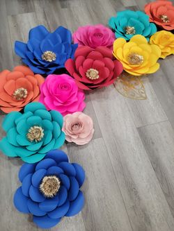Flores De Papel. Paper Flowers 
