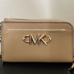 Michael Kors Small Zip Card Leather Wallet