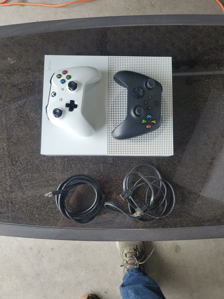 X-BOX ONE S