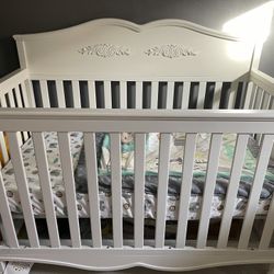 Graco White Crib New 