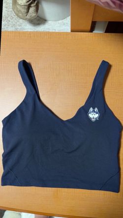Lululemon UConn tank
