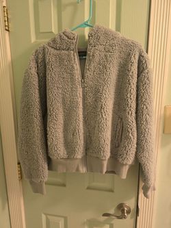 SummerSalt Fuzzy Gray Zipper Hoodie Size Medium