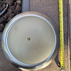 Ceiling light fixture