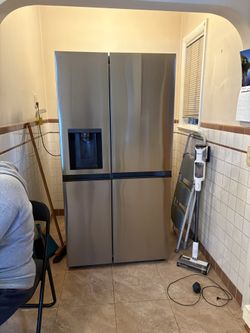 LG Refrigerator 