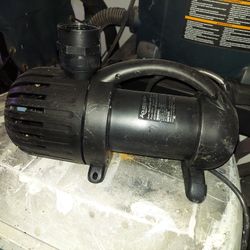 Aiqua Surge 5000 Pond Pump Pretty New