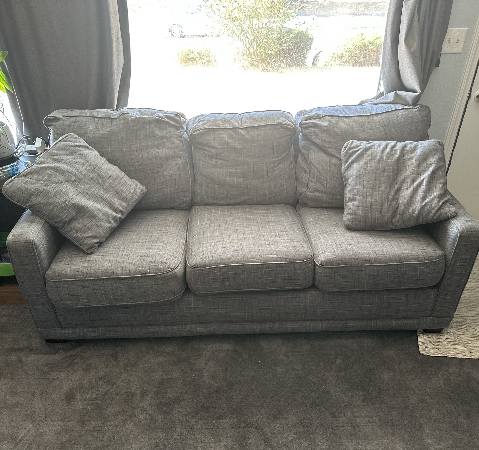 Lazy Boy Couch for Sale in Seattle, WA OfferUp