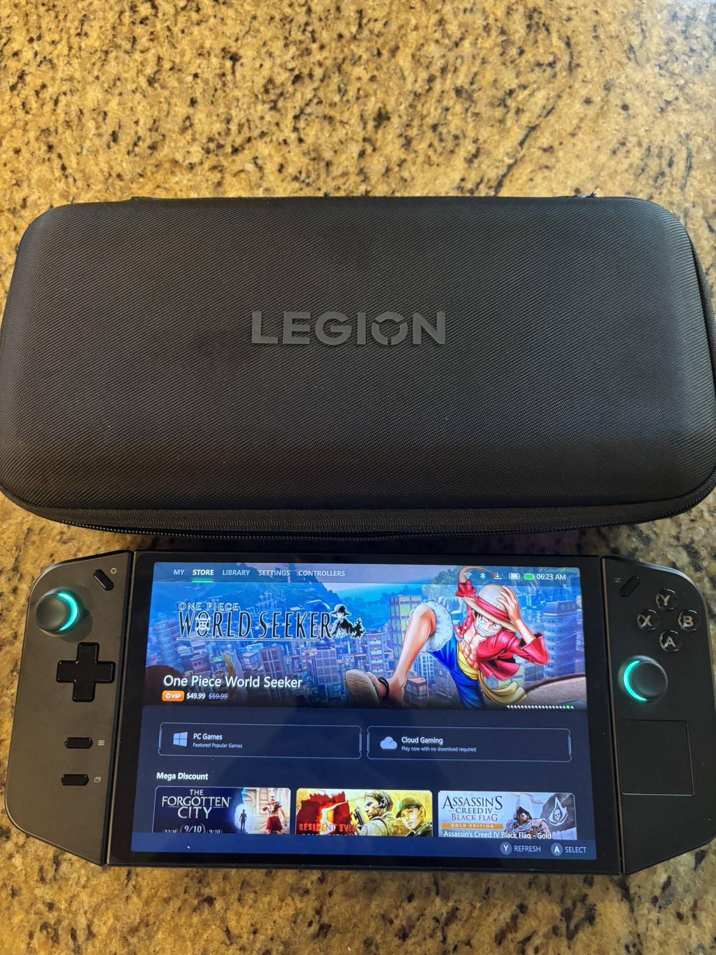 Lenovo Legion Go – Like New, Open Box Handheld Gaming Console