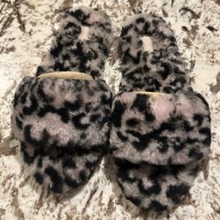 UGG Women's Fluff Slide II Leopard Size 11 NIB