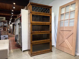 5 Shelf Barrister Bookcase with Leaded Glass Top Door