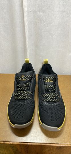 Adidas speed trainer size 5 boys