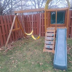 Kids Swing Set 