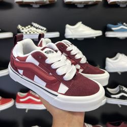 2-Tone Bordeaux Knu Skool Kids MAROON