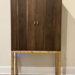 Solid Wood Lazo Bar 