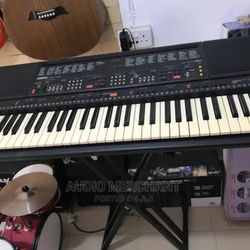 Yamaha PSR400