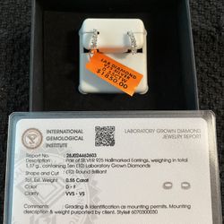NEW! Diamond Earrings 