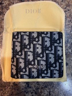 Men’s Luxury bifold wallet