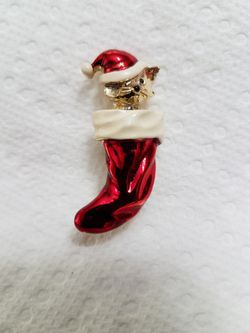 Christmas Stocking Brooch Signed Gerrys