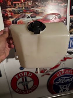 1967/1968 Mustang antifreeze coolant container