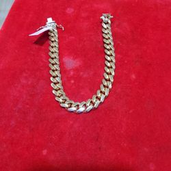 10k Gold Cuban Bracelet 