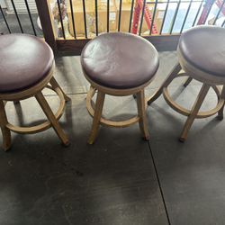 Kitchen/ Stools