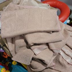 rose gold table runners/ overlays