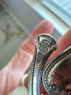 Size 6, beautiful sterling silver ring