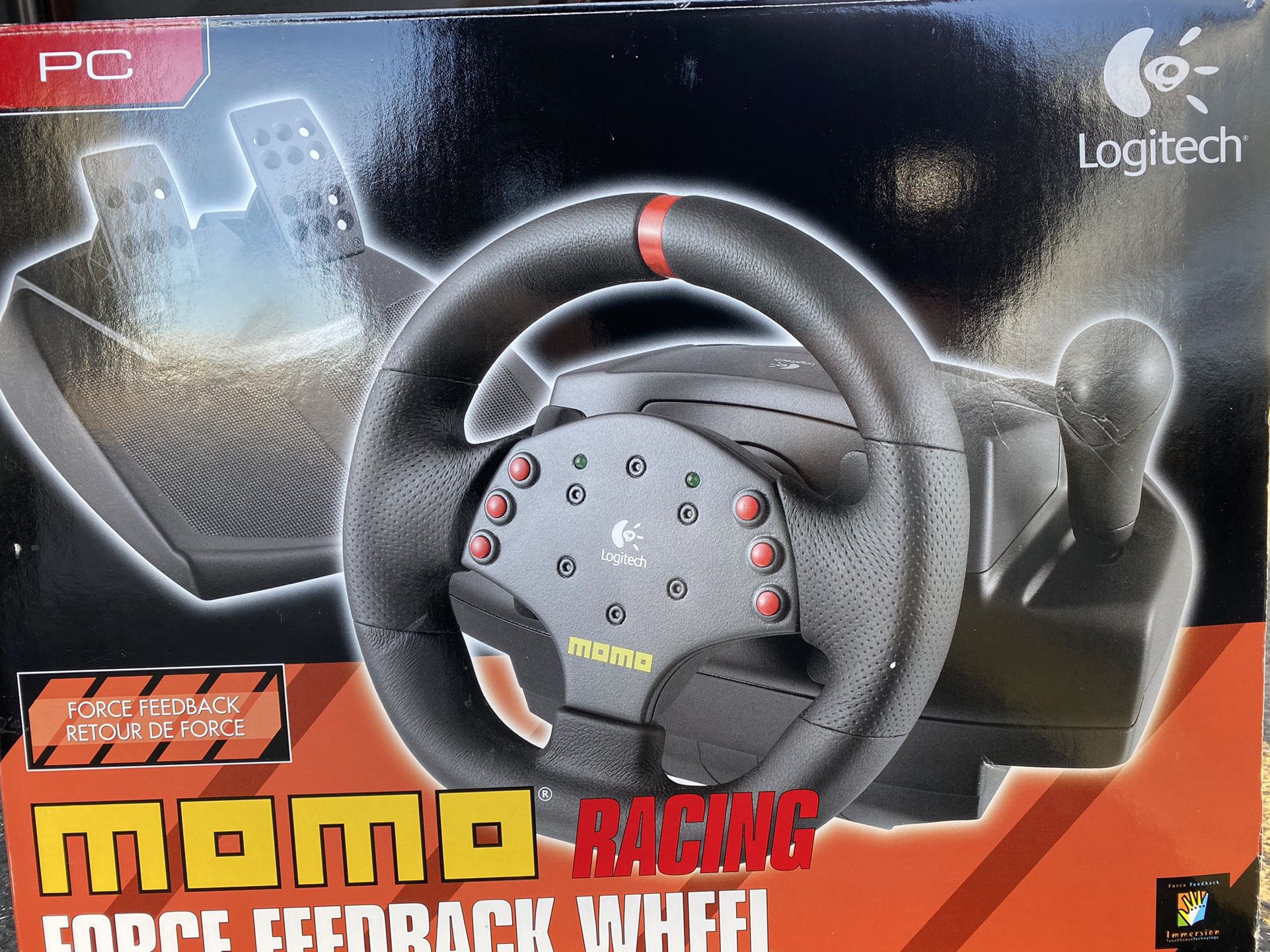Momo Force Feedback Racing Wheel and Peddals