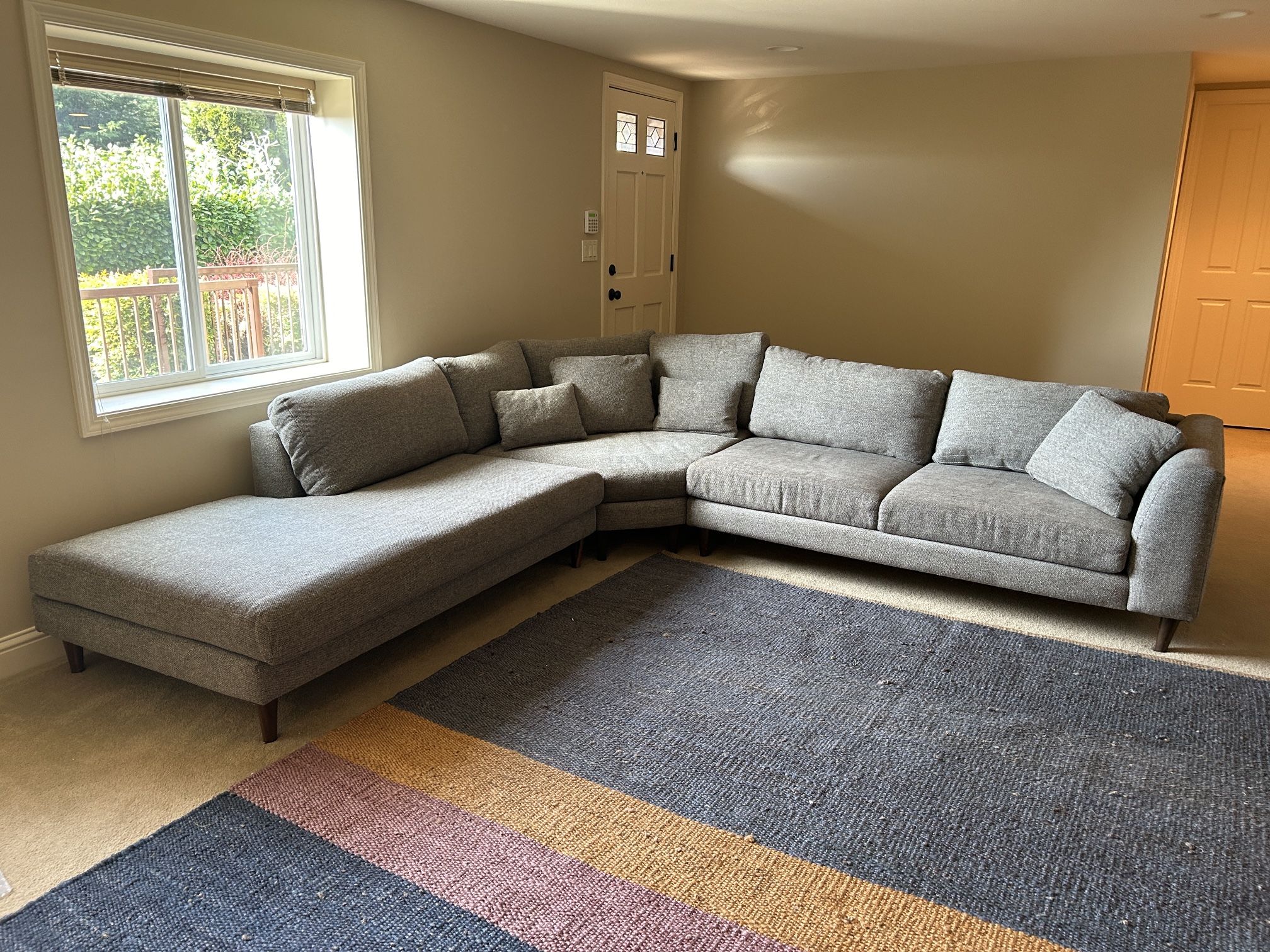 Dania Hugo Left Sectional Couch