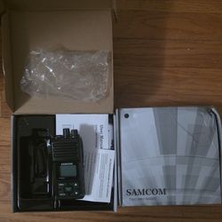 Samcom  Handheld Rechargeable 2Way Radio Walkie 