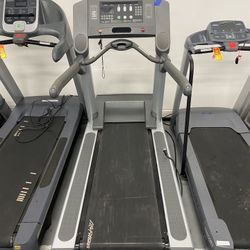 Life Fitness 95Ti Treadmill for Home Gym