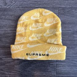 Supreme Nike Sb Beanie