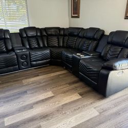 Brand New POWER Reclining Sectional Sofa / Sofa Seccional Reclinable Electrico Nuevo a Estrenar...Fast Delivery 🚚 