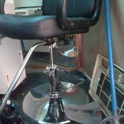 Barber Chairs 