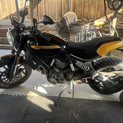 2018 Ducati Scrambler Full Throttle