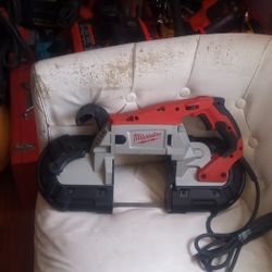 BAND SAW Milwaukee Electrica De Velocidades 