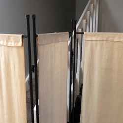 Folding Privacy Divider