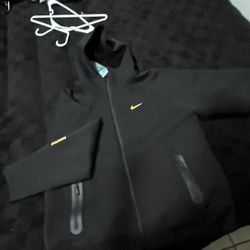 Brand new nocta tech $70 size xl