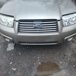 06 08 SUBARU FORESTER FRONT BUMPER COVER ASSEMBLY 