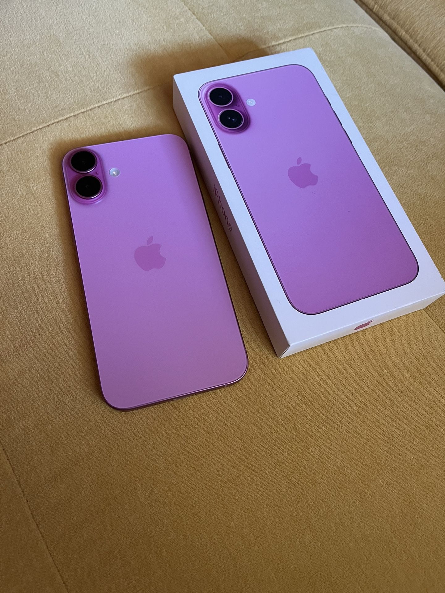 iPhone 16 Plus
