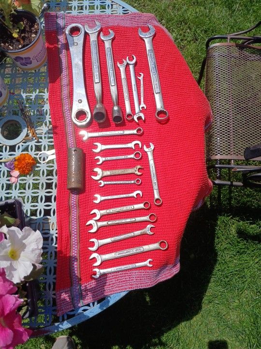 Assortment Of Wrenches 🔧