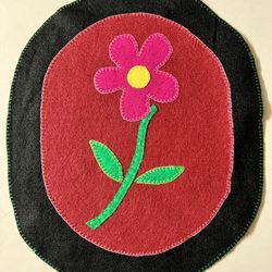 Primitive Folk Art Penny Rug Prim Candle mat NEW-FELT-Floral doily tablemat