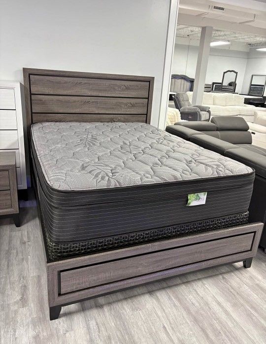 Bedroom Set Grey Washed Wood Design New 4 Pcs