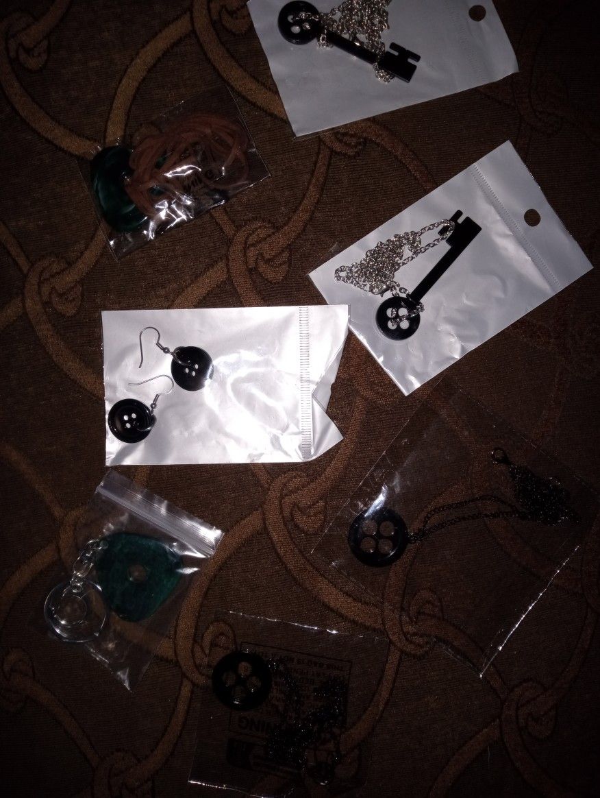 Coraline Accessories