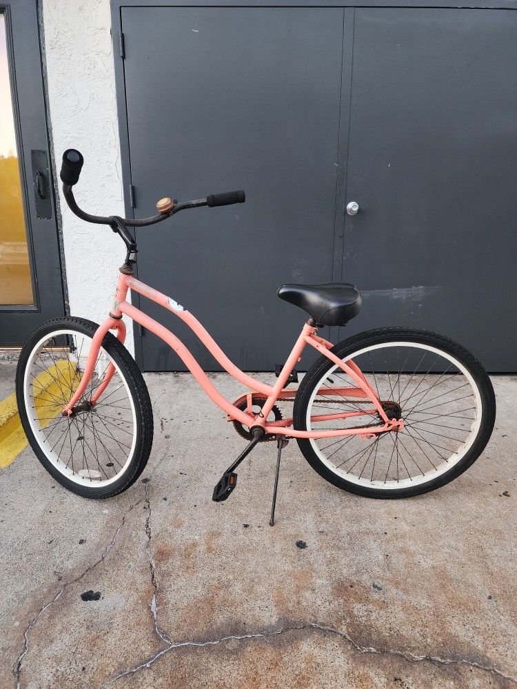 American Flyer Wave Women's Beach Cruiser 26" $125