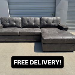 FREE DELIVERY || NEW Gray Sectional Couch
