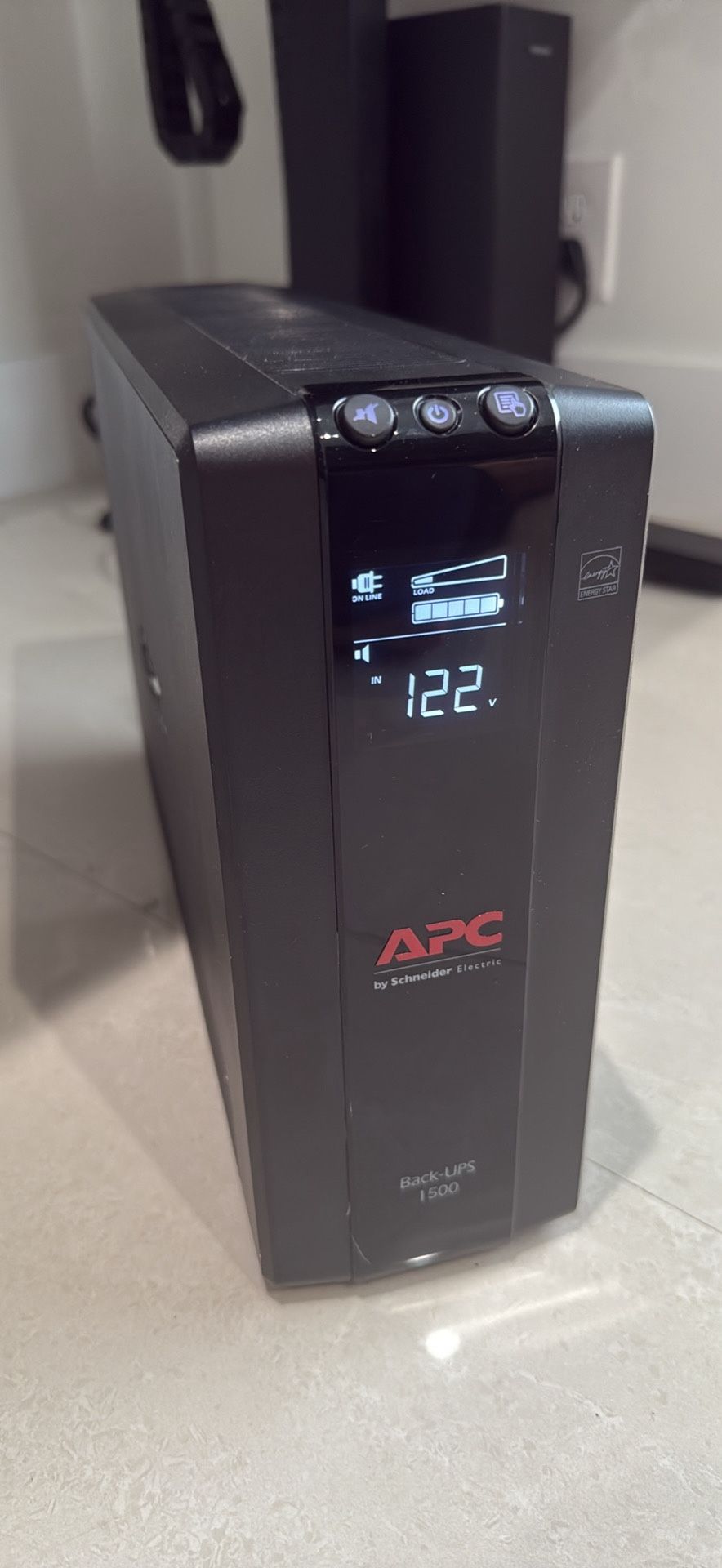 APC Back-UPS Pro, 1500VA/865W, Tower, 120V, 10x NEMA 5-15R outlets, AVR, LCD, User Replaceable Batte